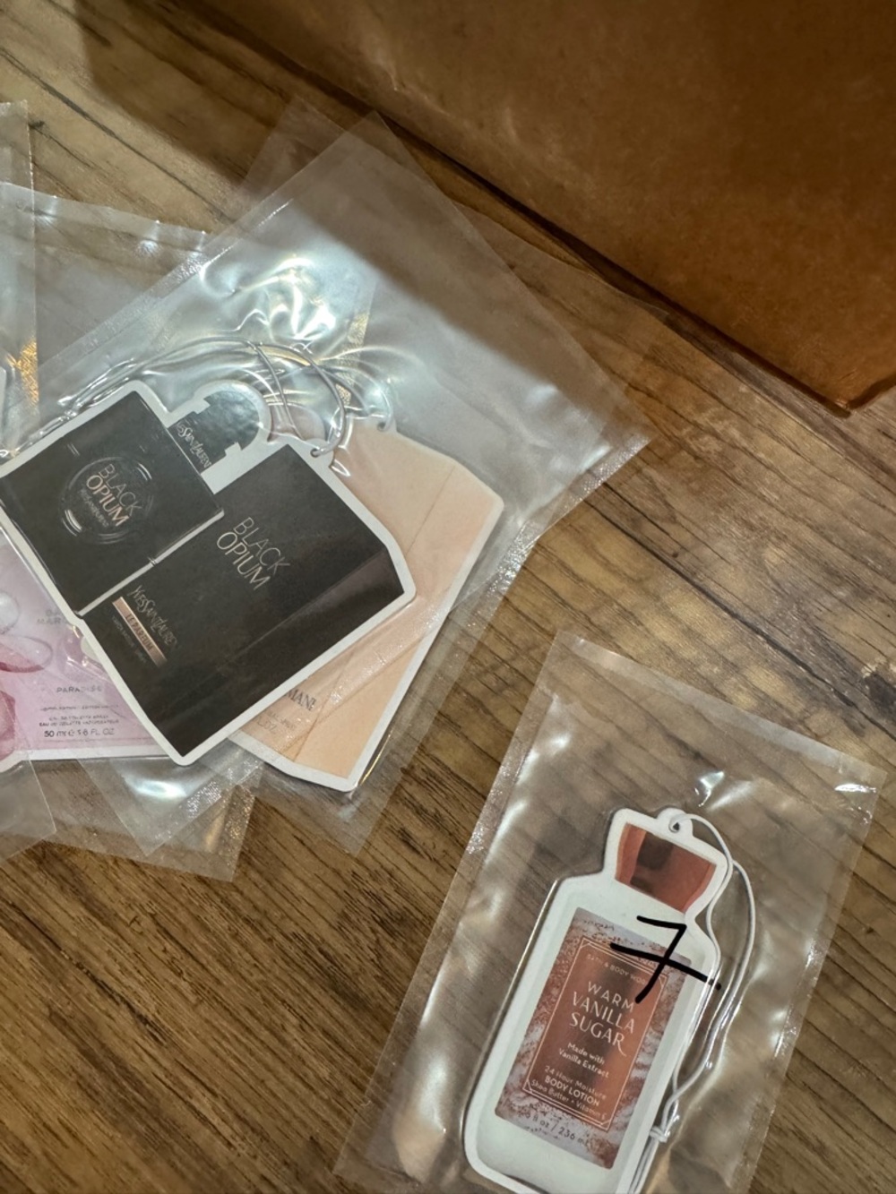 $10 - 5 Car Air Freshners that smelll just like authentic scents! - Picture 2 of 3